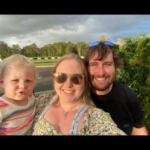 Meet your Posher, Laura